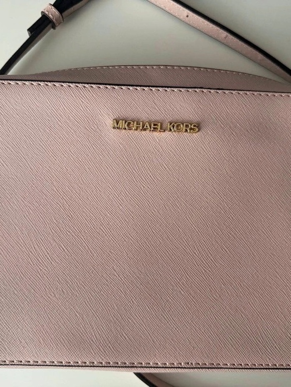 Michael Kors Jet Set Item LG EW Crossbody in Pink